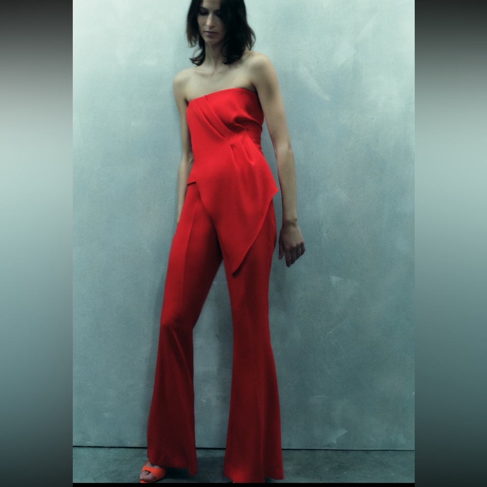 Red Strapless Top and Flared Highwaisted Pants Zara S